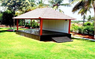 Kumaragam Farm House
