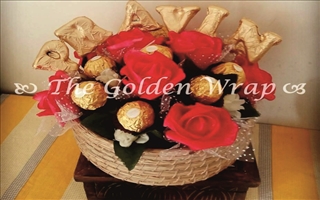 The Golden Wrap 024